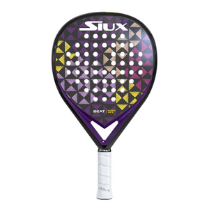 Paddle with geometric pattern and 'SIUX' branding on a white background